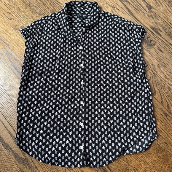 Lucky Brand Patterned Short Sleeve Button Down - Picture 1 of 12